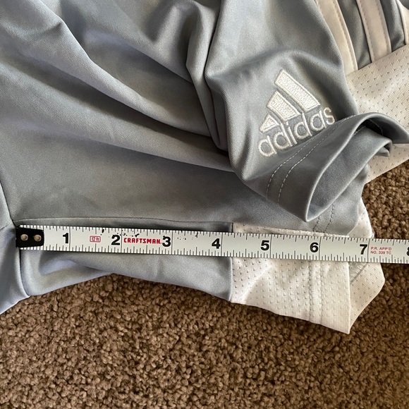 Men’s Adidas shorts - Picture 3 of 3